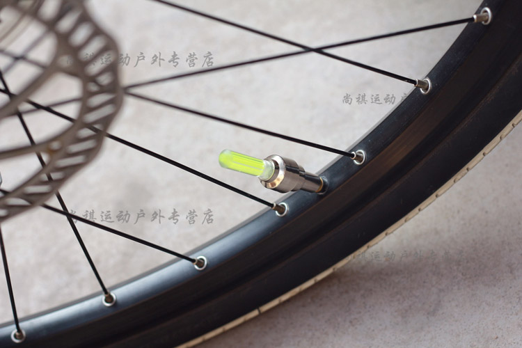 Lumière vélo - feux de Valve - Ref 2403784 Image 9