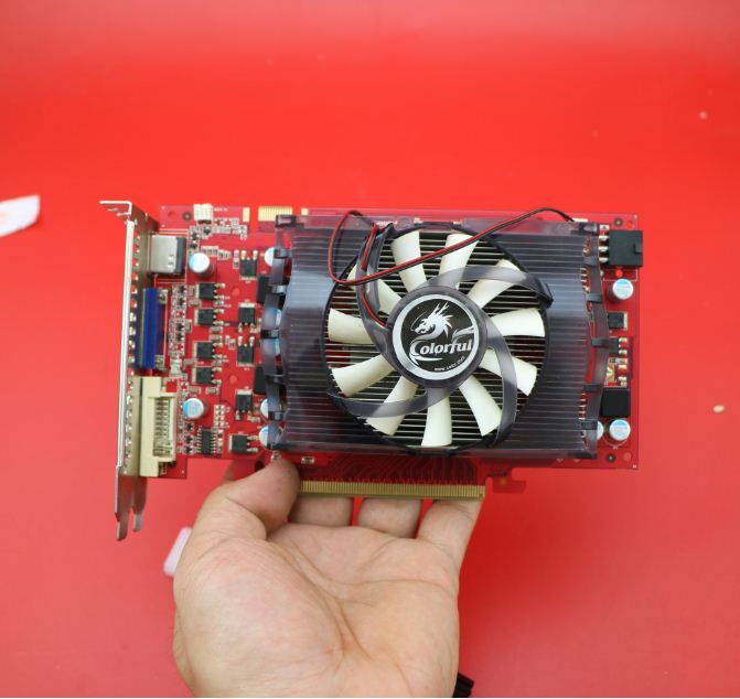 台式机 显卡_台式机安装显卡_台式主机显卡位置图示