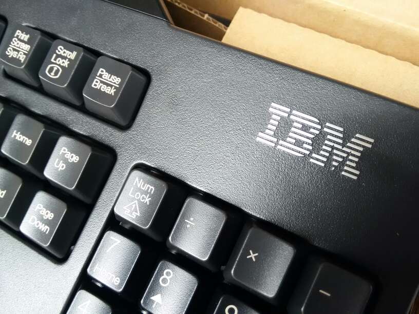 原装ibm sk-8815多媒体键盘 欧版大回车健 葡萄牙语键盘