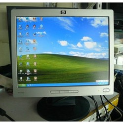 正品[显示器黑屏是什么原因]显示器闪是什么原