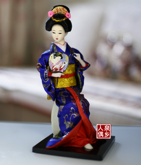 查看淘宝日式装饰摆件品 日本人偶和服娃娃 特色工艺品 礼品绢人摆设