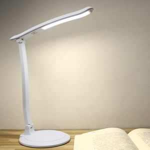 LED充电台灯护眼灯