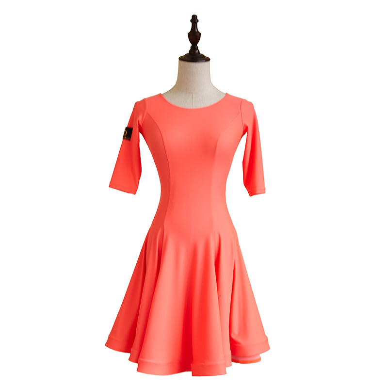 正品[拉丁舞曲伦巴视频]拉丁舞曲伦巴音乐评测