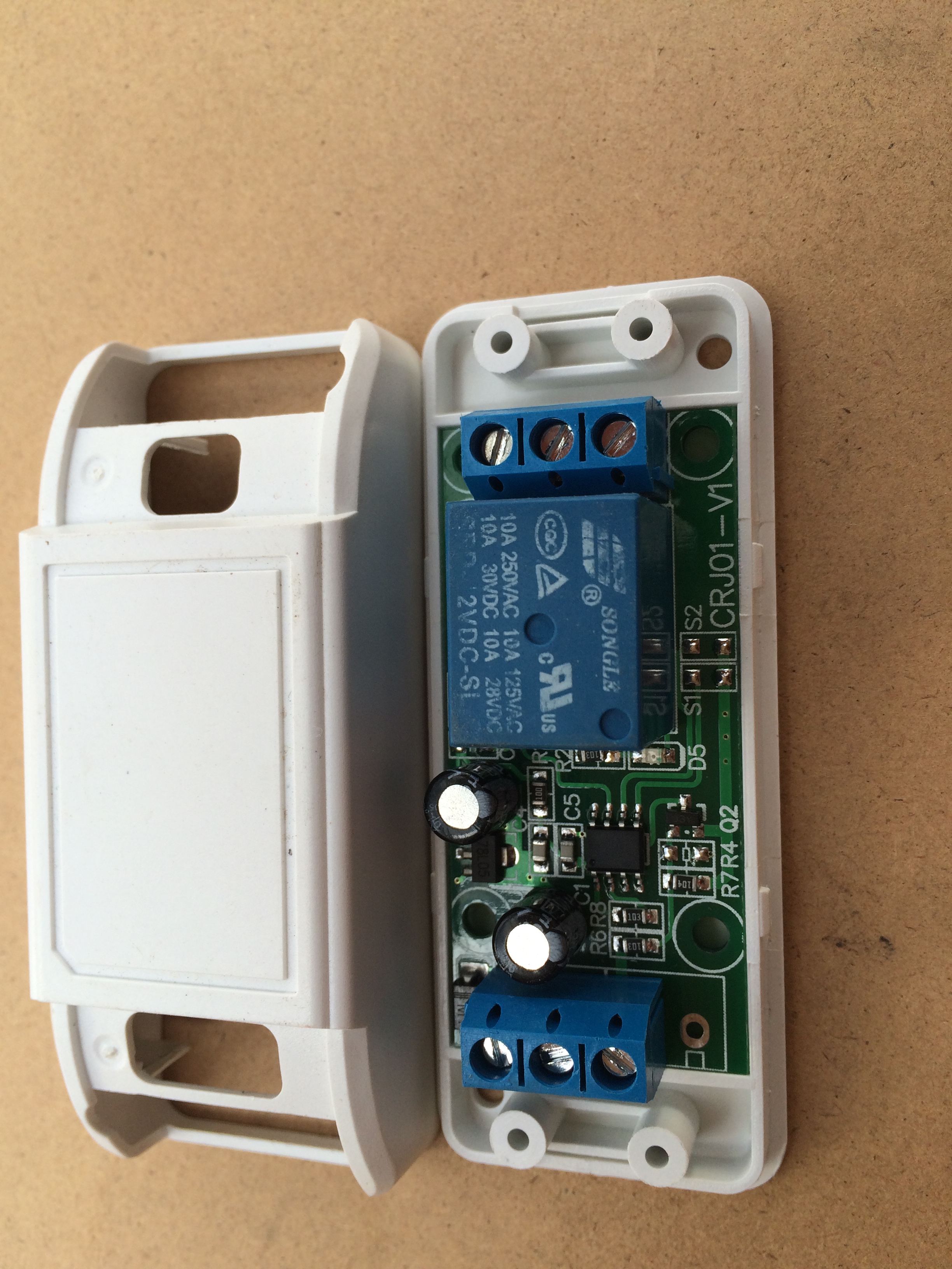 crj01/单键点触自锁开关/双稳态开关/5v12v24v/继电器