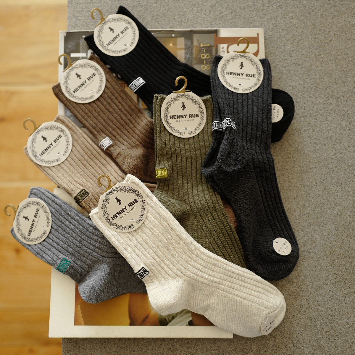 正品[堆堆袜复古]堆堆袜评测 韩国堆堆袜搭配图片
