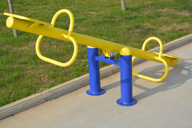 户外室外公共体育活动公园小区社区广场新农村健身器材儿童跷跷板