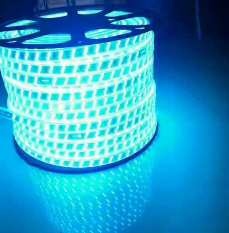 led斜三排冰蓝色灯带2835-180珠高亮型冷蓝色灯条220v