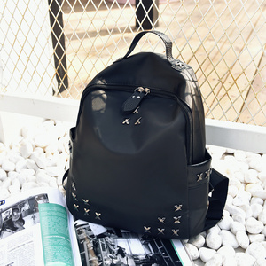 休闲防水旅行背包