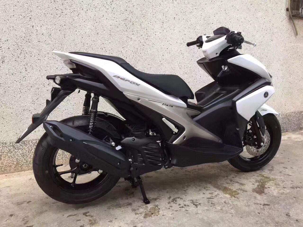 2017款雅马哈原装整车进口nvx aerox 155 abs电喷水冷 摩托踏板车