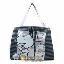 史努比snoopy防水尼龙包大容量卡通条纹女单肩包妈咪包 可爱正品