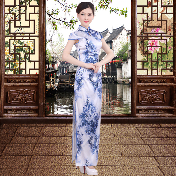 正品[长旗袍真丝]真丝长旗袍美女评测 真丝旗袍