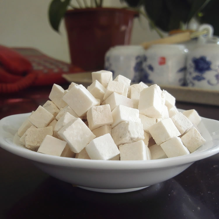 新货云南茯苓野生500克包邮茯苓丁白茯苓块无硫茯苓片可打茯苓粉
