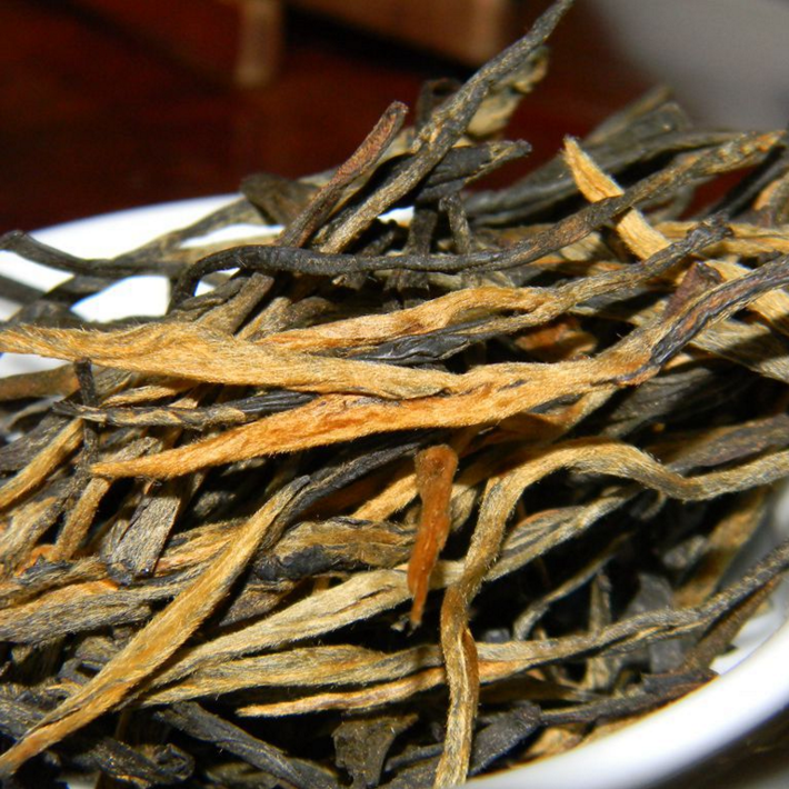 云南滇红茶茶叶凤庆特产凤宁号特级老树松针红茶250g包邮特价