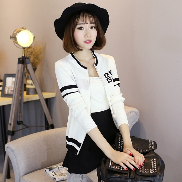 热销运动毛衣 秋季2015棒球服<em>女长袖</em> 学院风圆