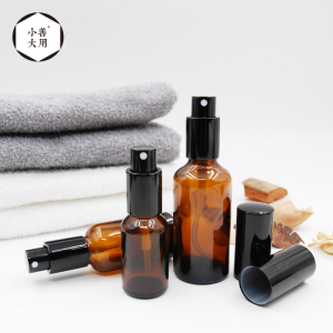 茶色避光玻璃喷雾瓶