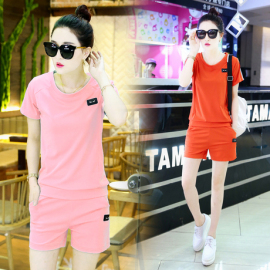 [灰色运动裤配什么衣服]评价 灰色怎么样