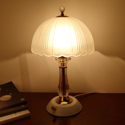 中式调光创意时尚卧室床头灯简约现代节能欧式奢华水晶温馨台灯