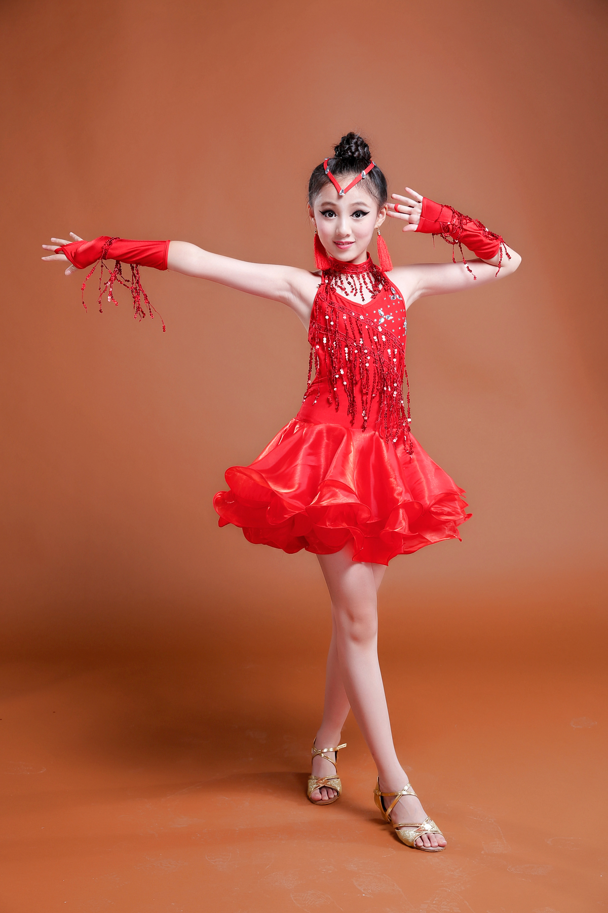 儿童拉丁舞基础舞步,儿童拉丁舞舞蹈_大山谷图库