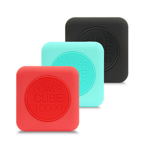 小巧便携苹果移动电源10000+