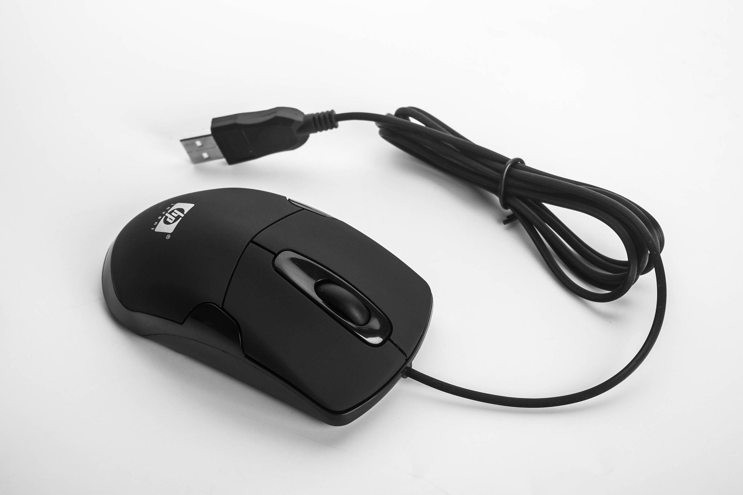 笔记本电脑插鼠标没反应_笔记本电脑插鼠标没反应