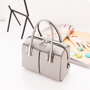 波士顿铂金枕头包