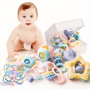 婴儿玩具手摇铃0-3-6-12个月