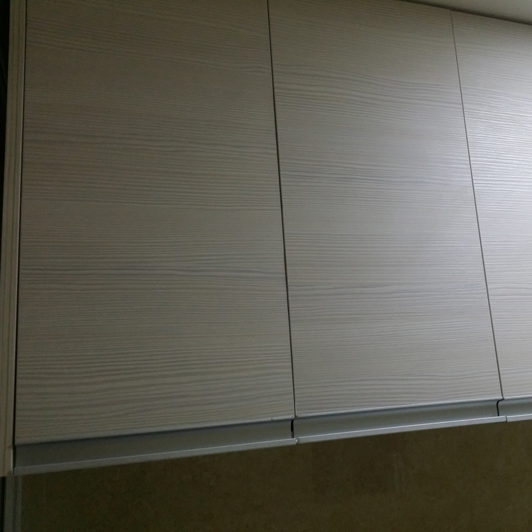 e0级进口爱格板 双饰面板 橱柜门板定做 环保实木颗粒