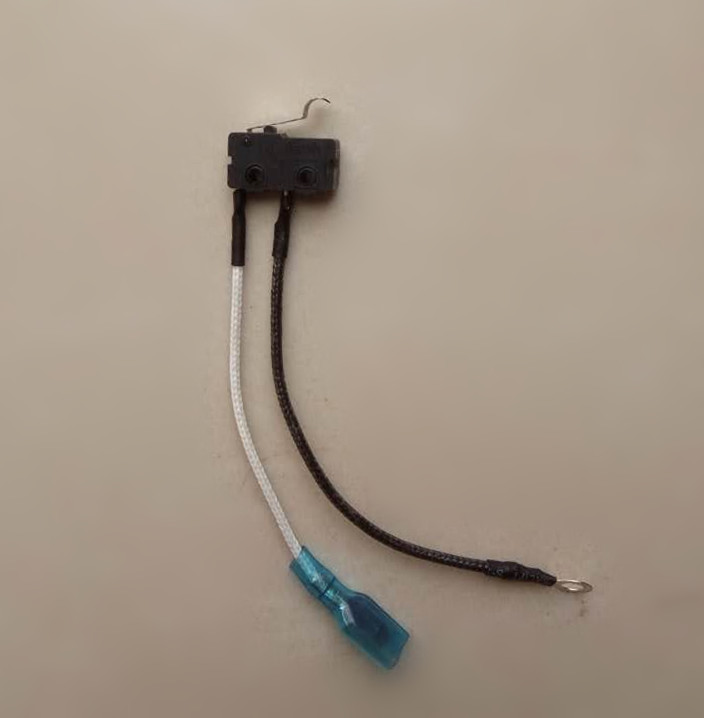 燃气灶总成微动开关熄火保护黑色小微控开关三线阀灶具配件