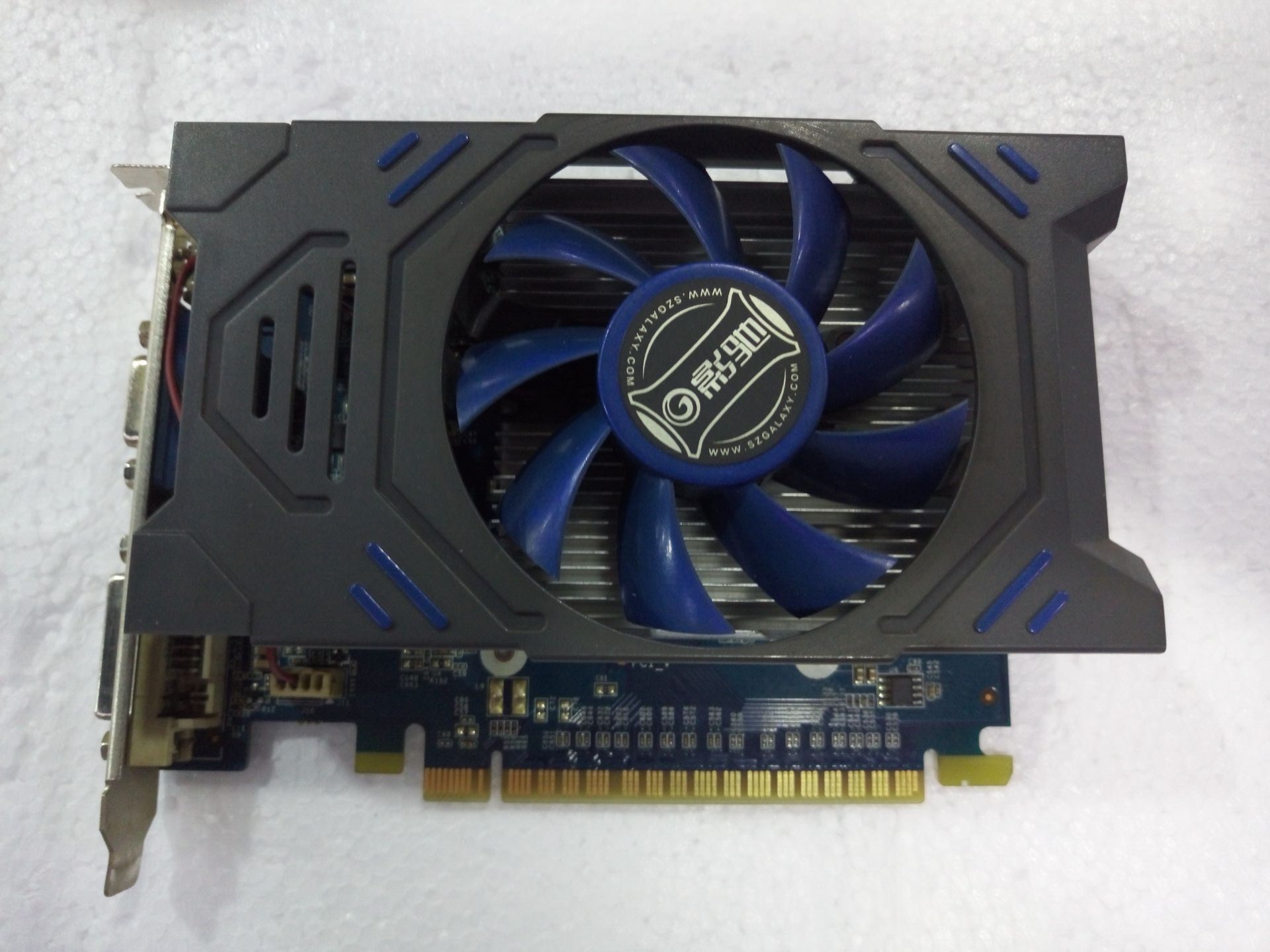 影驰gt730 1g ddr5秒gt630 gt640 gt650