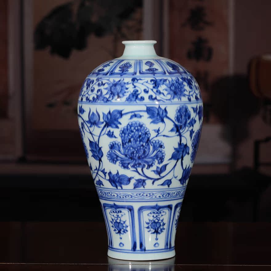 景德镇陶瓷花瓶大师手绘仿古青花瓷器牡丹梅瓶居家书房摆件装饰品