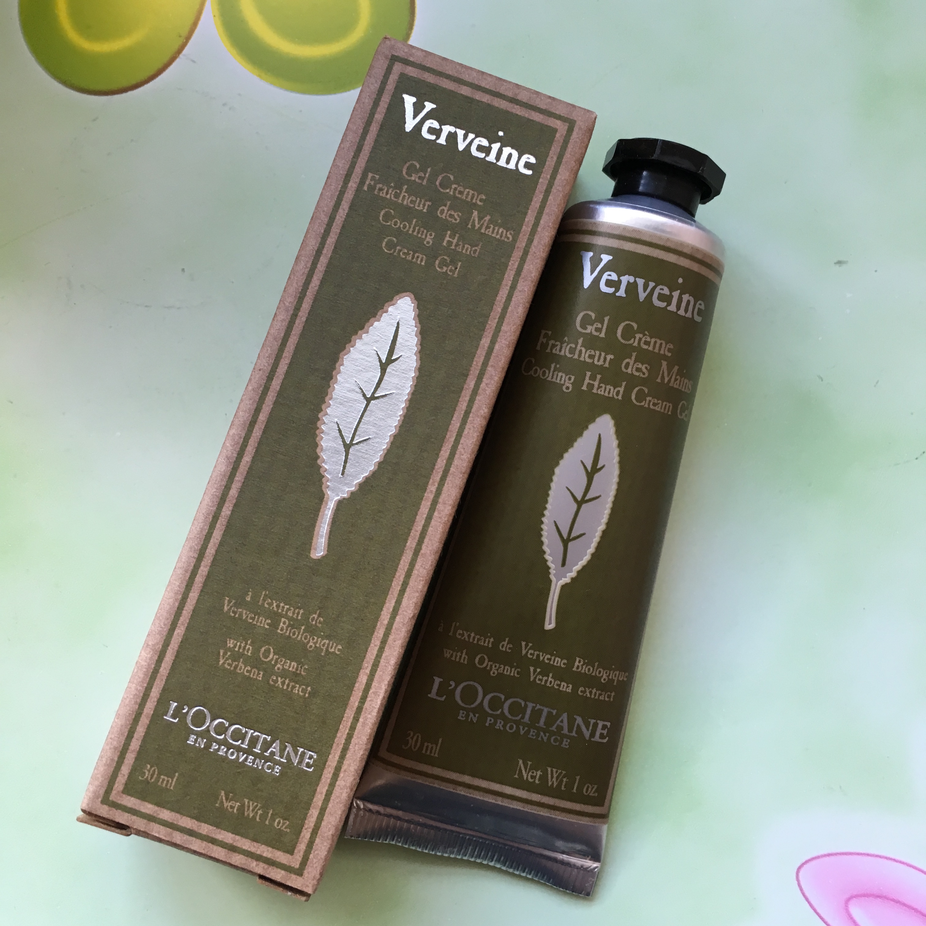 欧舒丹护手霜 乳木果 玫瑰 马鞭草 滋润保湿不油腻30ml