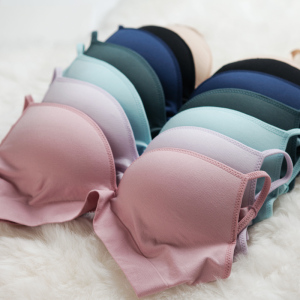 上薄下厚无钢圈文胸