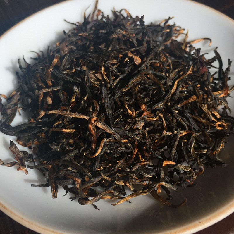 2016新茶燚茗武夷山茶叶红茶桐木关金骏眉花香蜜香型高端礼盒包邮