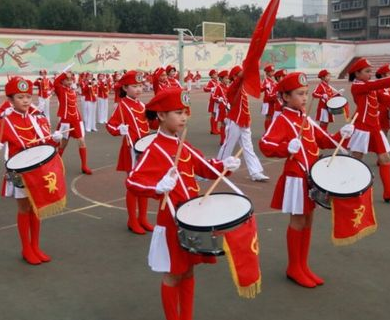 小学生仪仗队升旗手服装鼓号队服装管乐队服儿童打鼓服少儿演出服