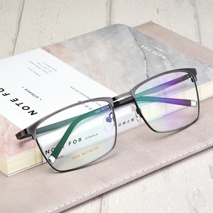超轻全框眼镜架防蓝光