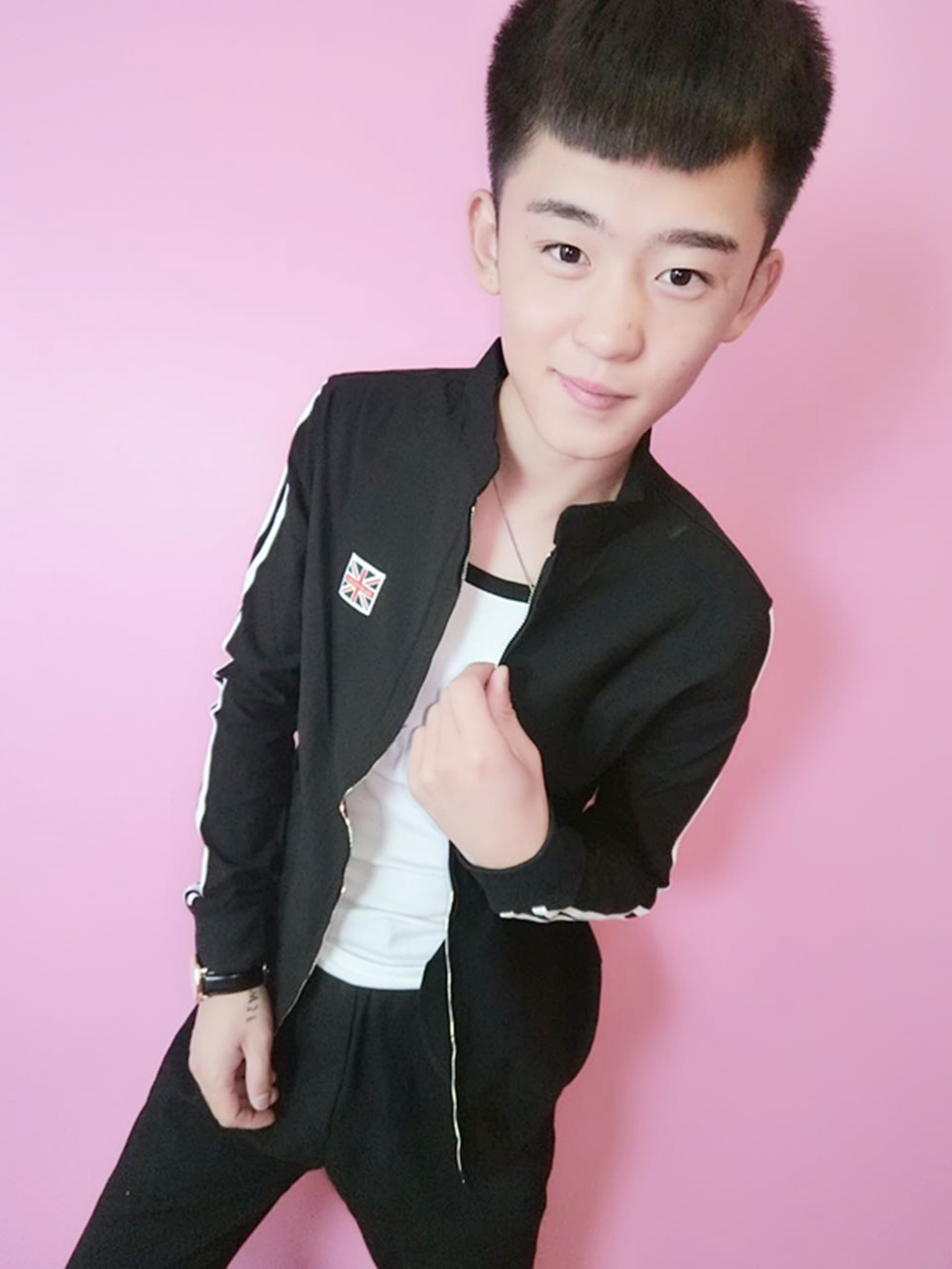 快手红人阿非同款秋季情侣装吴迪长袖卫衣天佑男修身t恤j牌牌琦潮