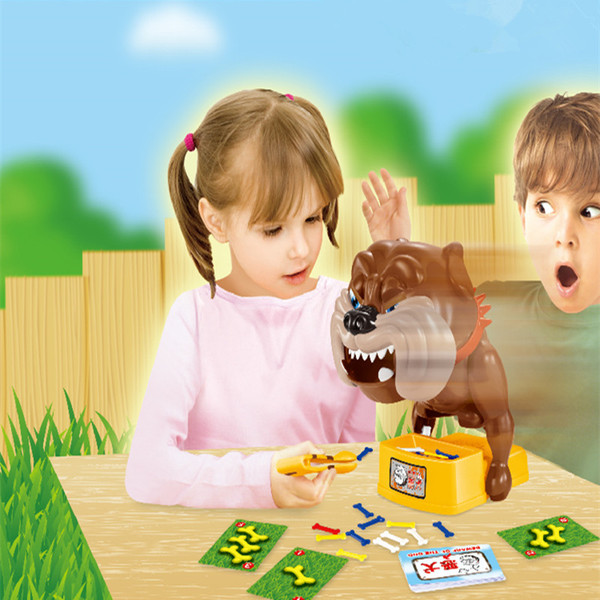 热销桌面游戏 新小心恶犬狗桌面游戏亲子玩具