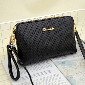 简约百搭手拿斜背包