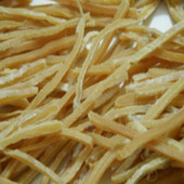 1件500g21元 包邮 干海鲜特产 炒菜专用 干野生鱿鱼丝 浙江晒干