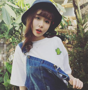 2017新款韩版春夏女装小清新植物刺绣简约短袖T恤上衣学生打底衫