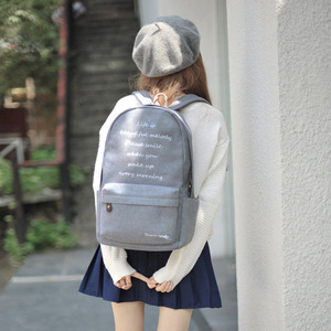 学院风简约牛仔双肩包