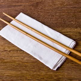 推荐最新筷子夹乒乓球比赛 用筷子夹乒乓球比