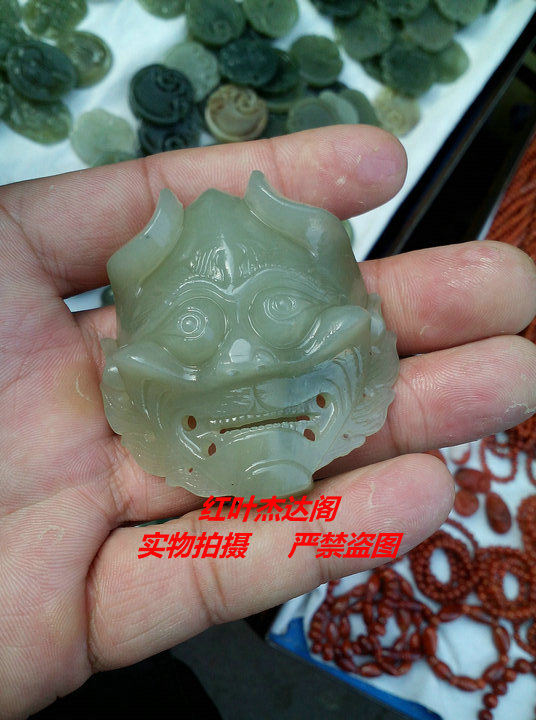 正品[和田玉和翡翠哪个养人]和田玉养人吗评测