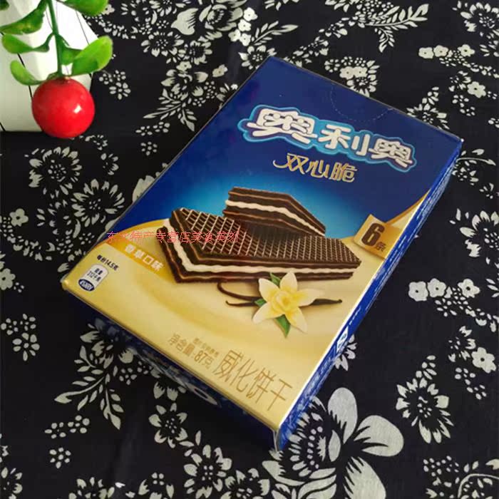 新品亿滋奥利奥双心脆威化饼干87g草莓味香草味休闲零食6条装