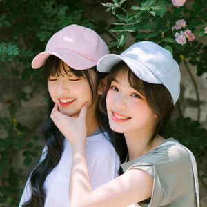 纯色麂皮绒鸭舌帽