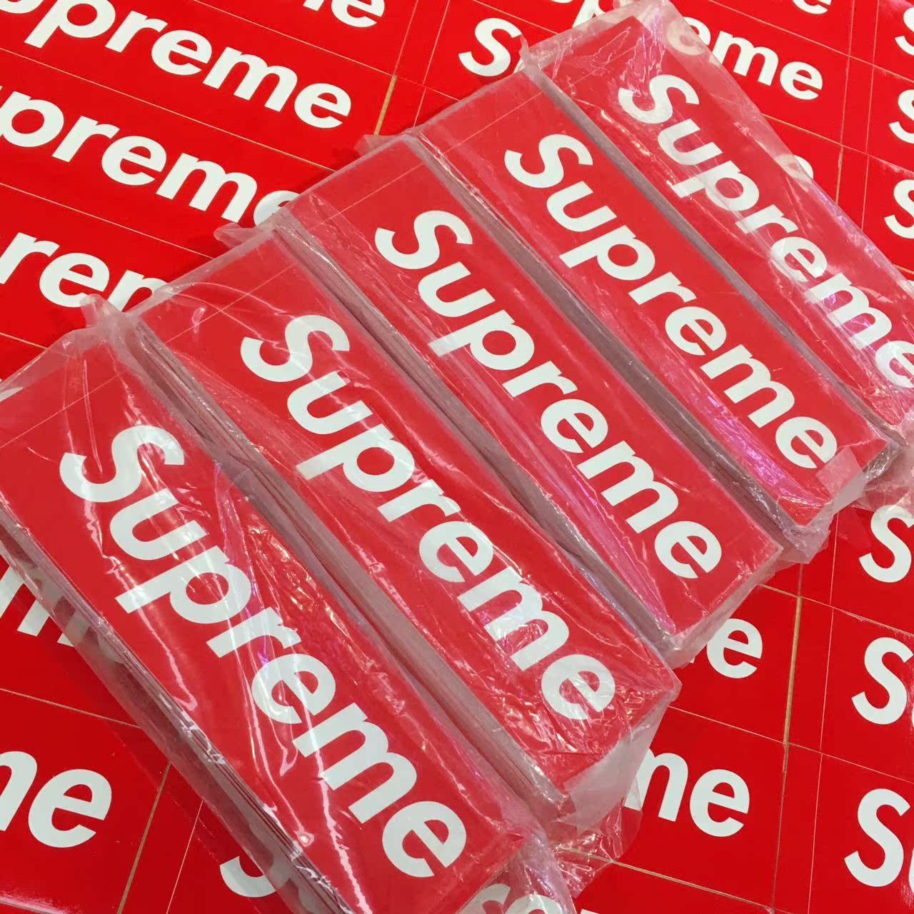 supreme经典box