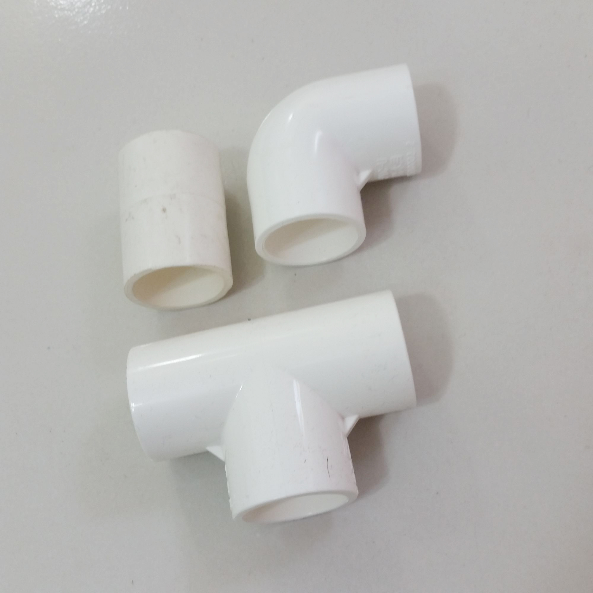 正品直接弯头三通塑料管硬管落水管pvc管排水管pvc管材管件75