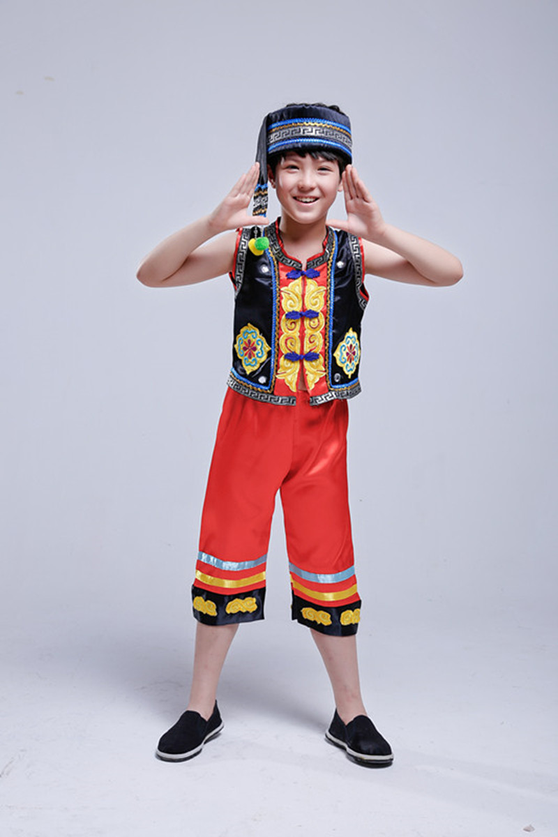 正品[彝族民族舞蹈演出服装]彝族民族舞蹈服装