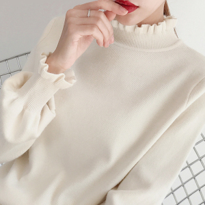 半高领套头木耳边毛衣