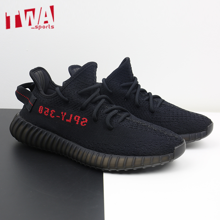 【twa】adidas yeezy 350 v2 boost 黑红 椰子 侃爷 跑鞋 cp9652